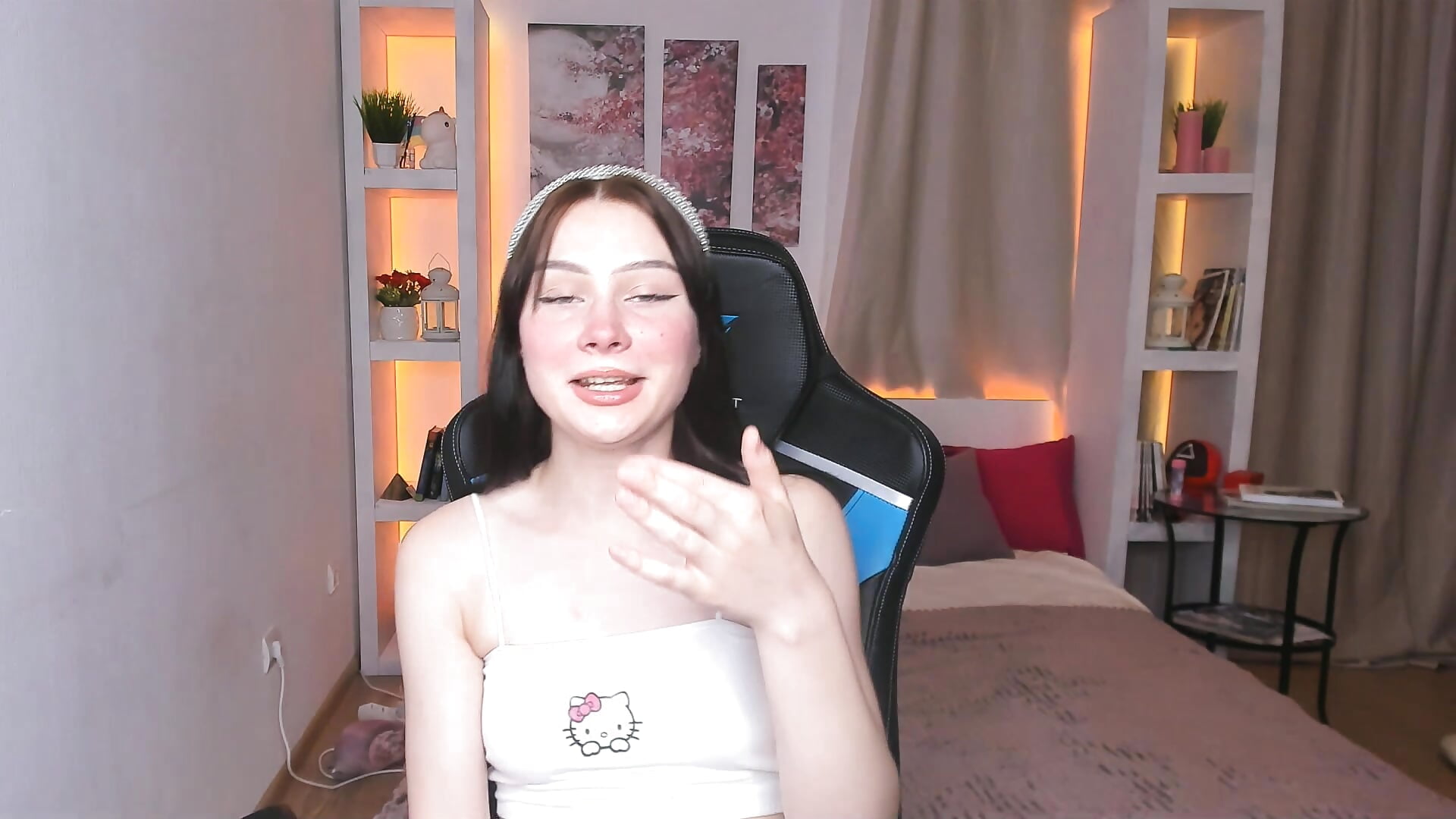 cute sneezing - video by Jenn_Edwards cam model