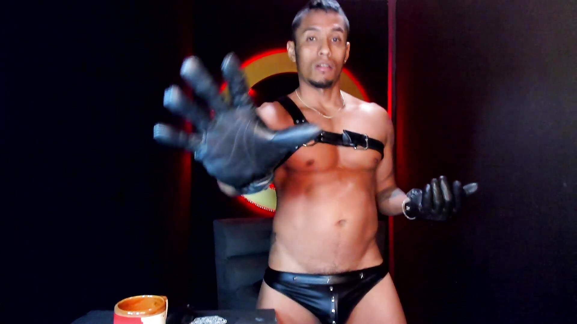 BDSM - video oleh Abra_ham13 kamera model