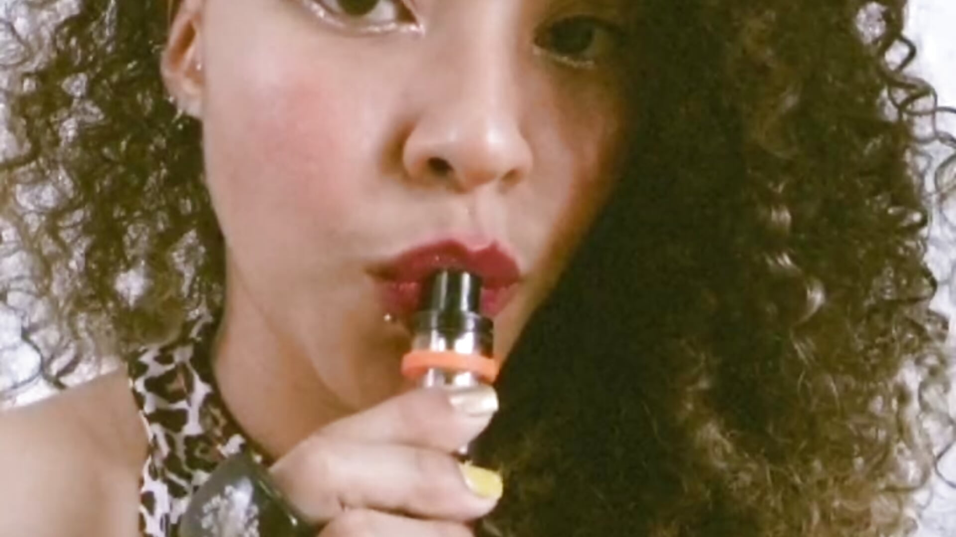 Vape - vídeo de Zoe_Gruber modelo de câmara