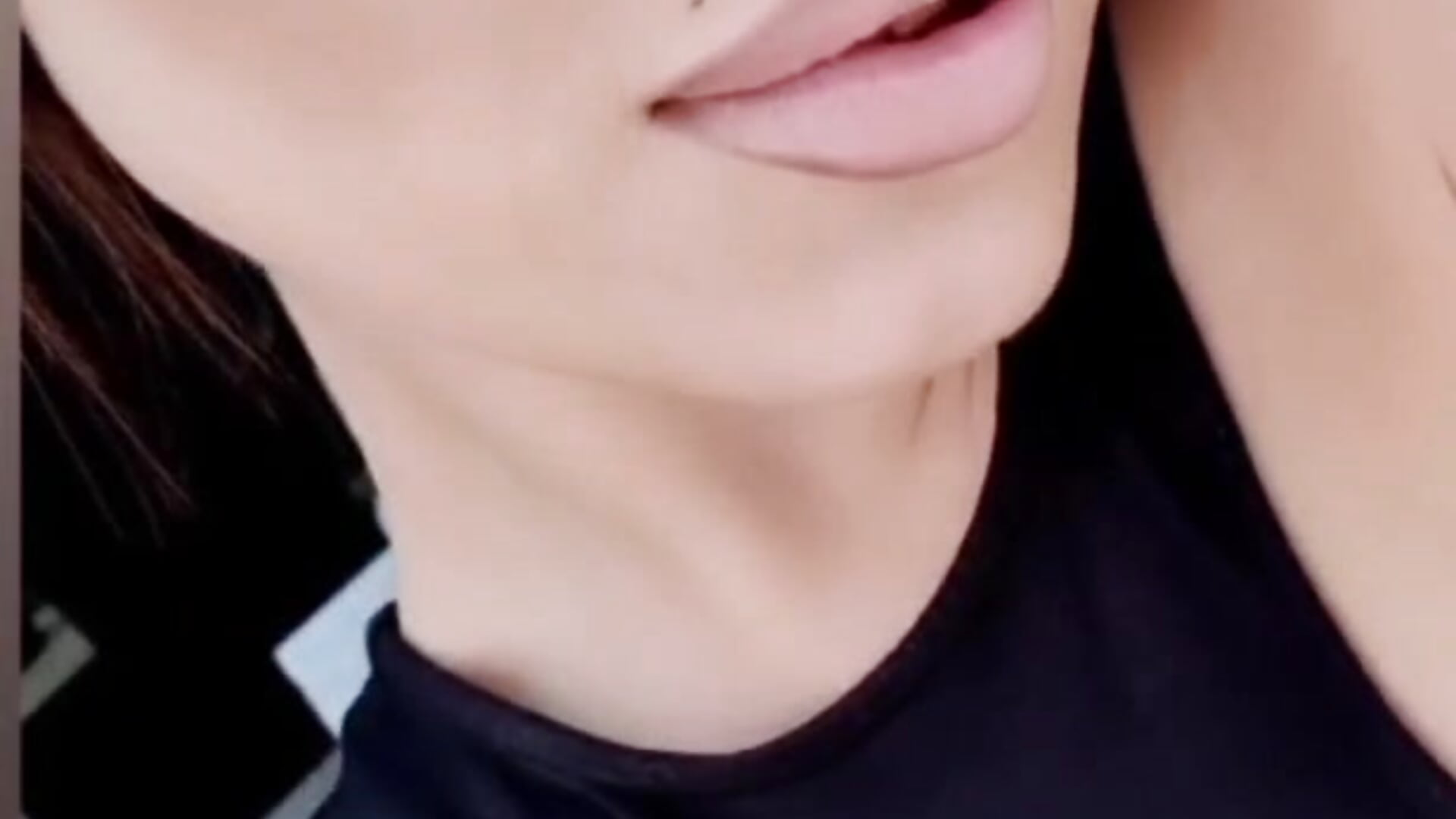 Get to know me :) - video od modelky/modela Adel_chocolate_