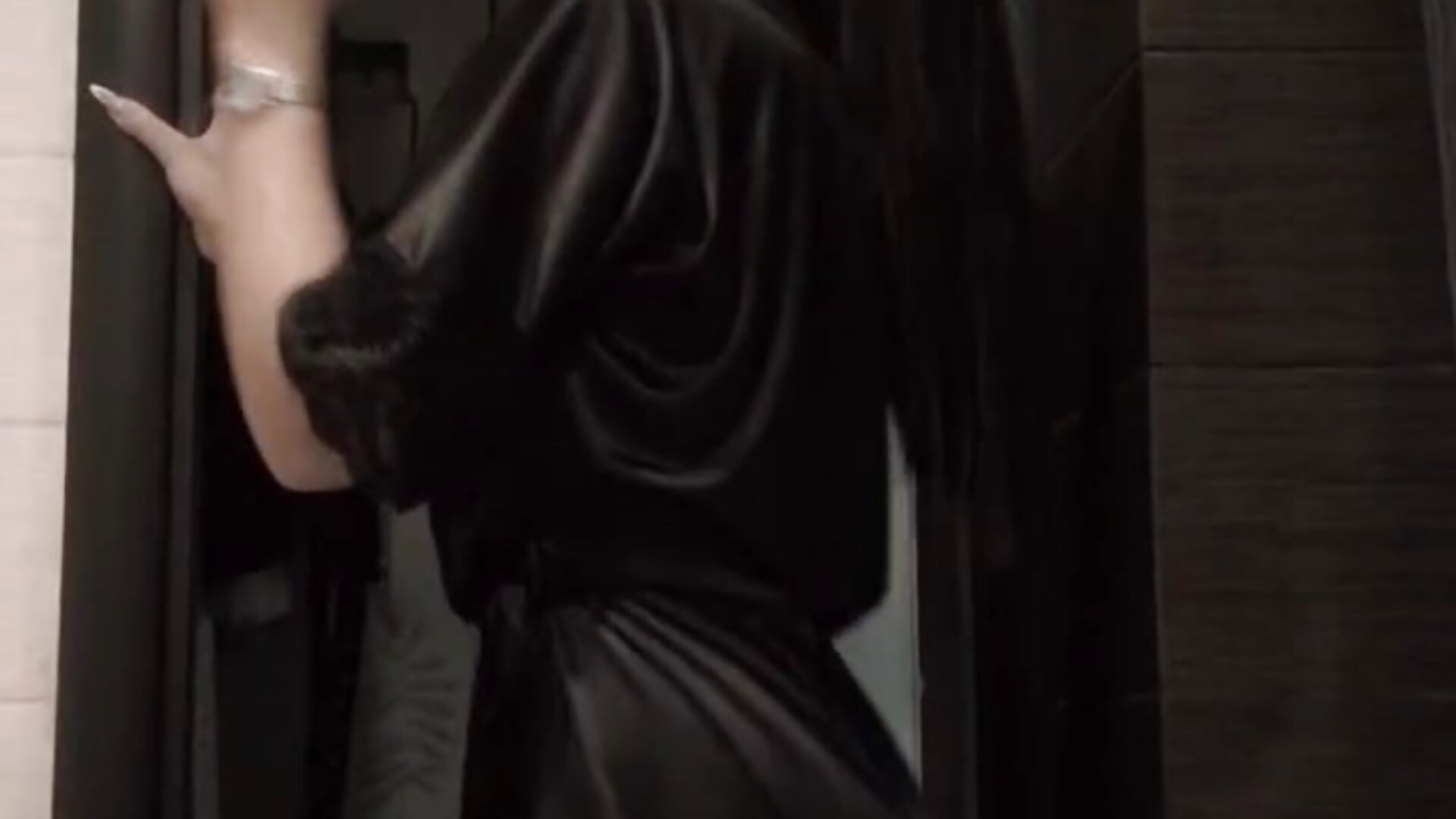 Home dancing:) - video od modelky/modela Adel_chocolate_