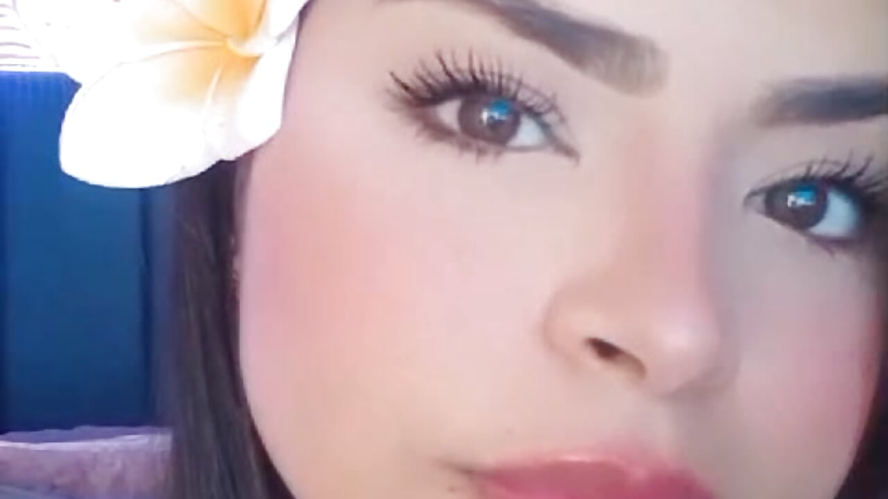 I LOVE THE FLOWER - Vídeo de amaranttac, modelo de vídeos