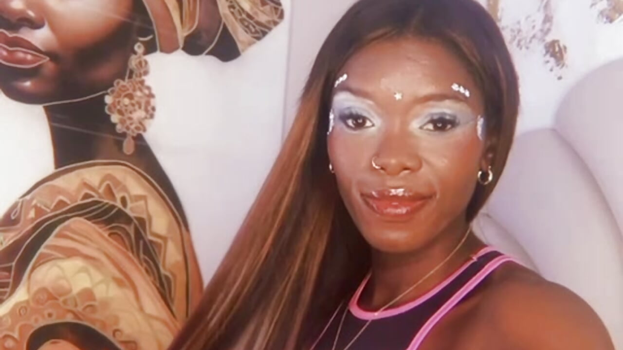 ✨ More water, more magic 🌊 - video by bonieklent cam model