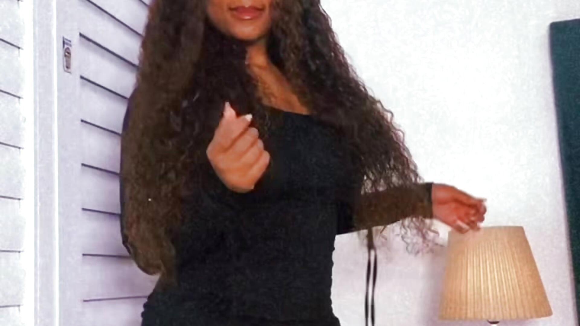 Do you think I look good ?－カメラキャストのSandyLovely212の動画