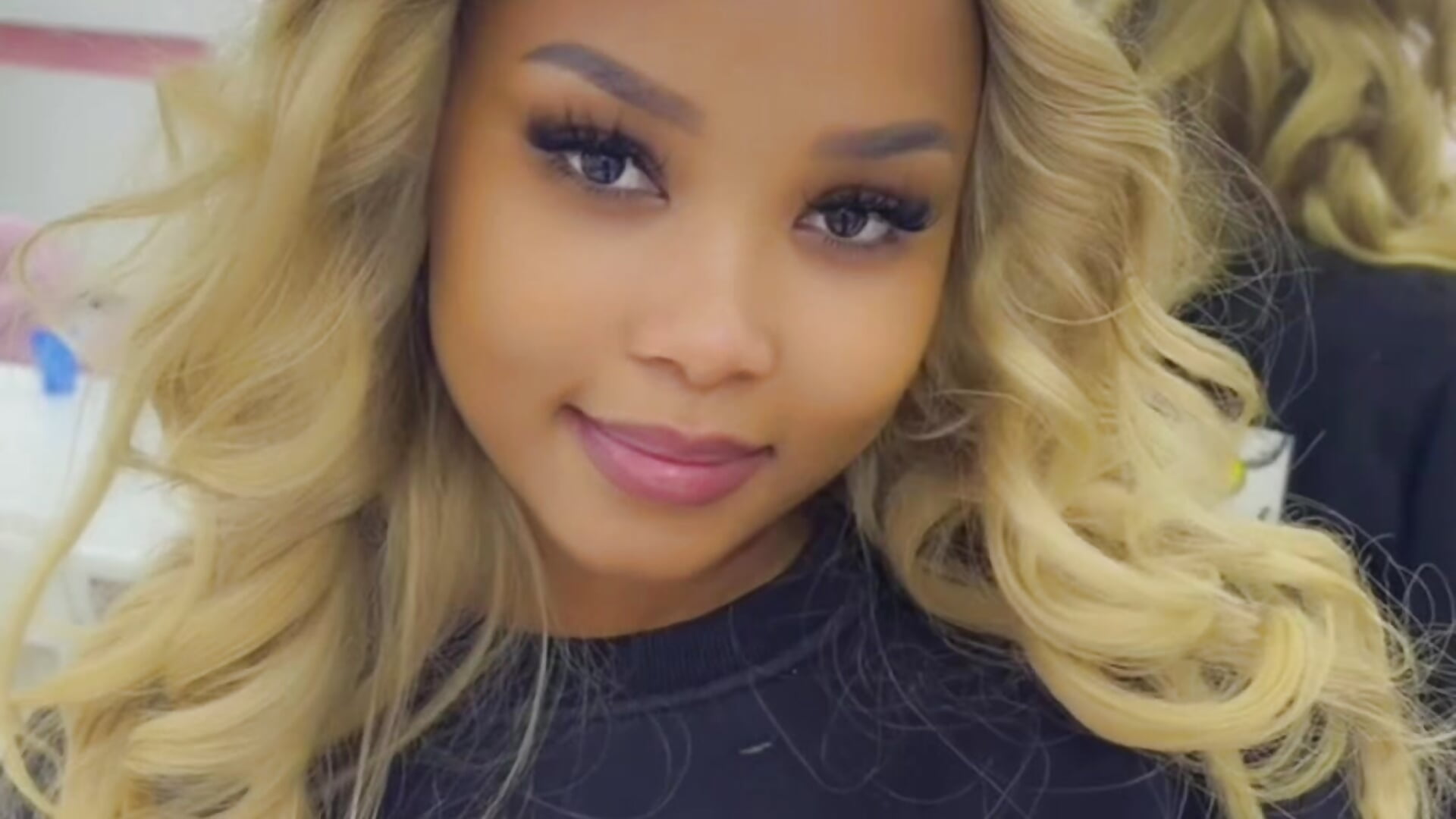 ❤️– SandyLovely212 kameramodell videója