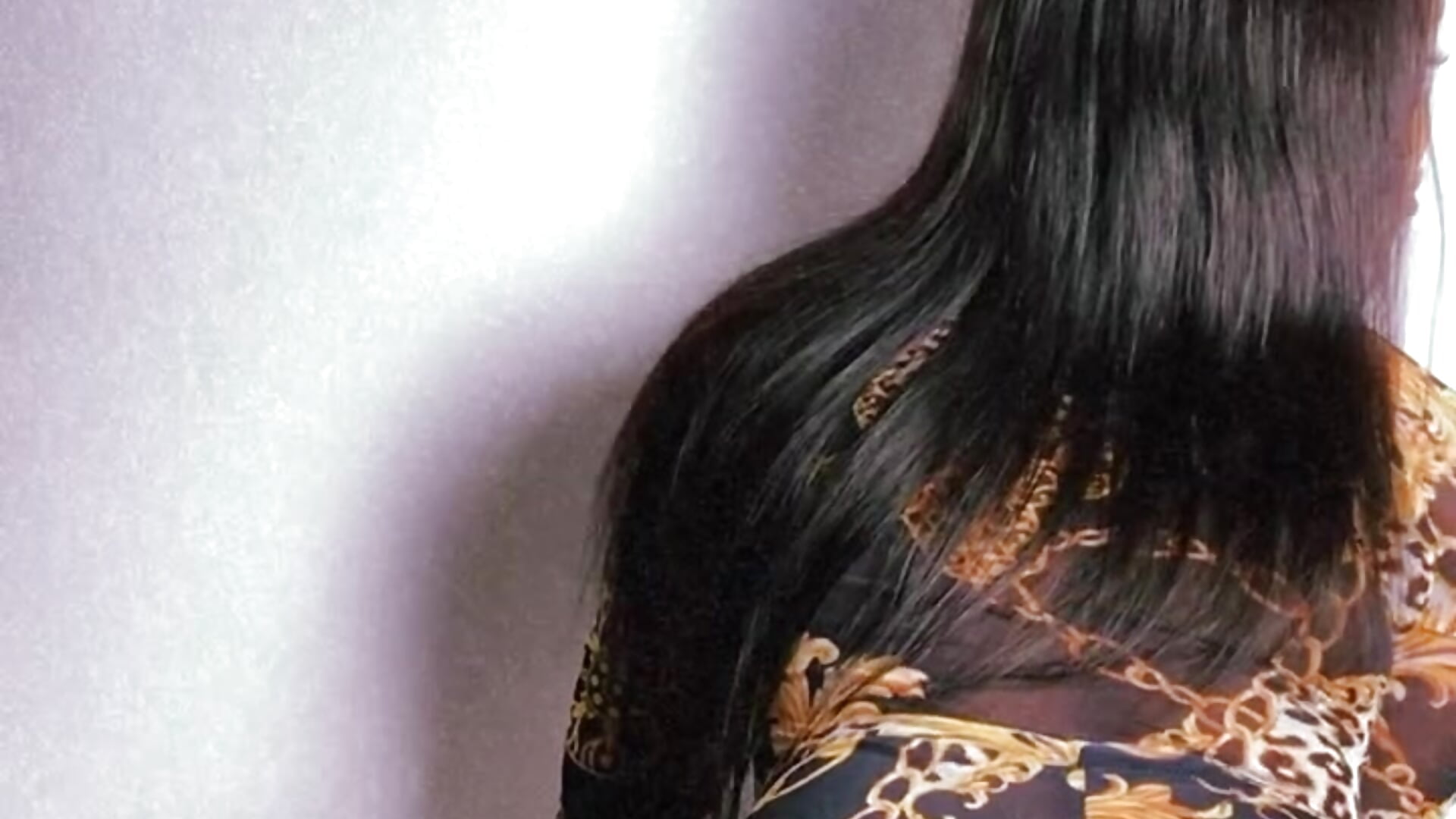 Would you buy me a drink 🍾－カメラキャストのSandyLovely212の動画