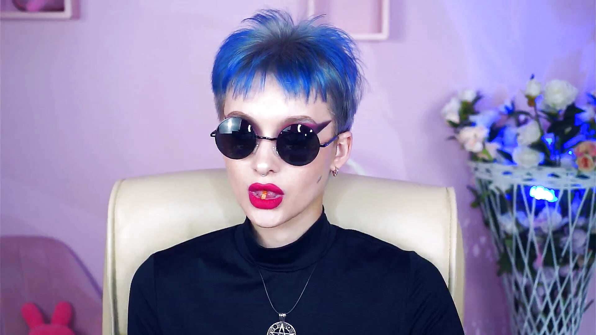 Some free shit - video by Lauren_Raquel_ cam model