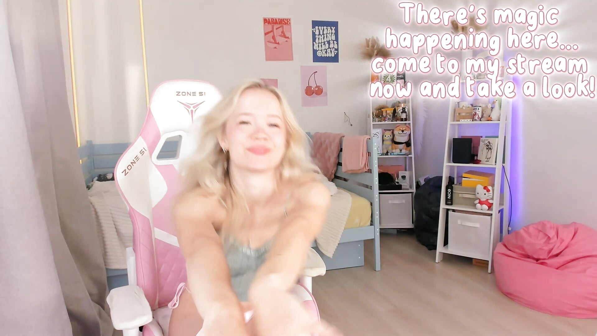 ✨ - video by Lily_Young cam model