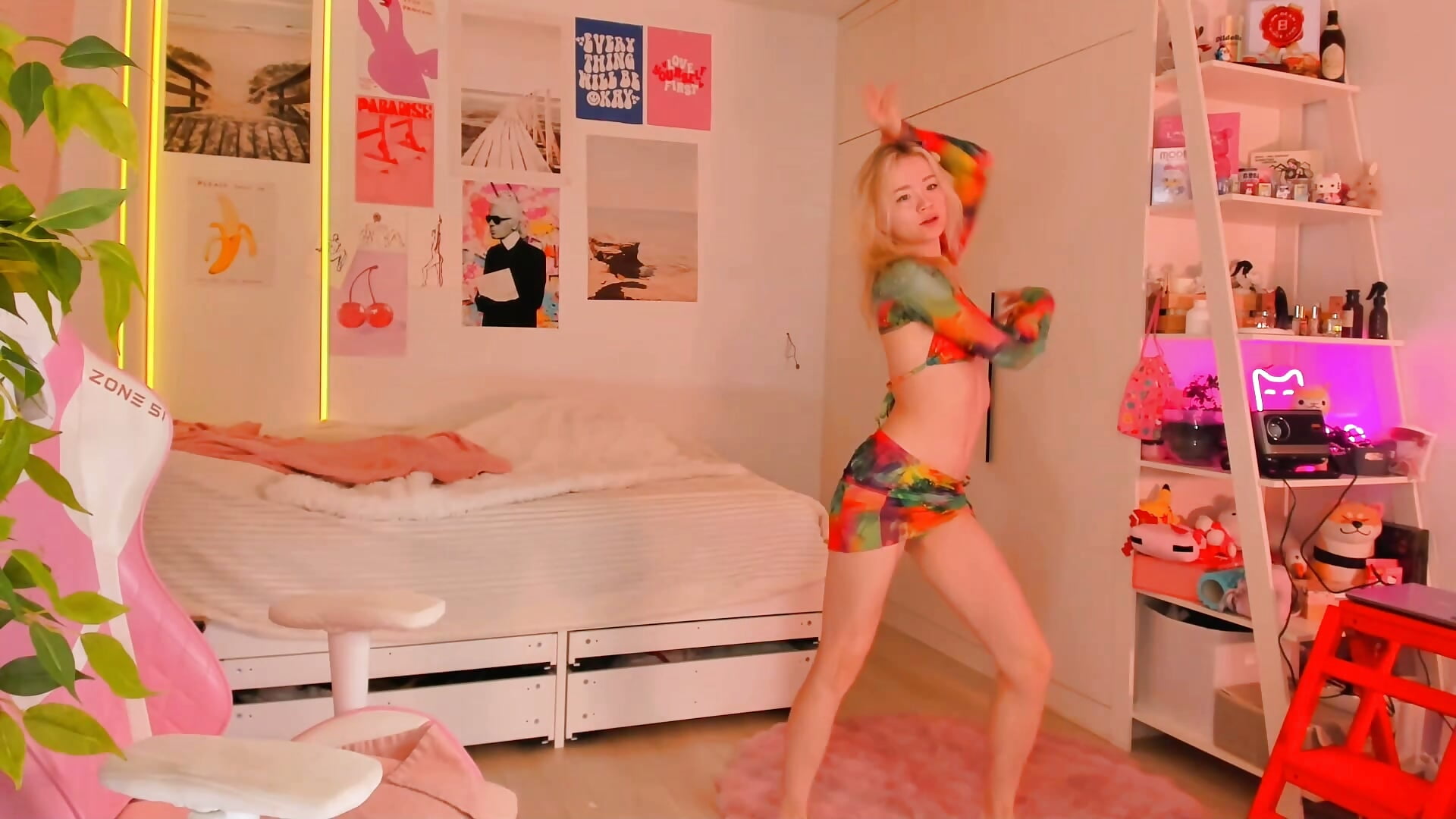 Let's dance together love^^ - video by Lily_Young cam model