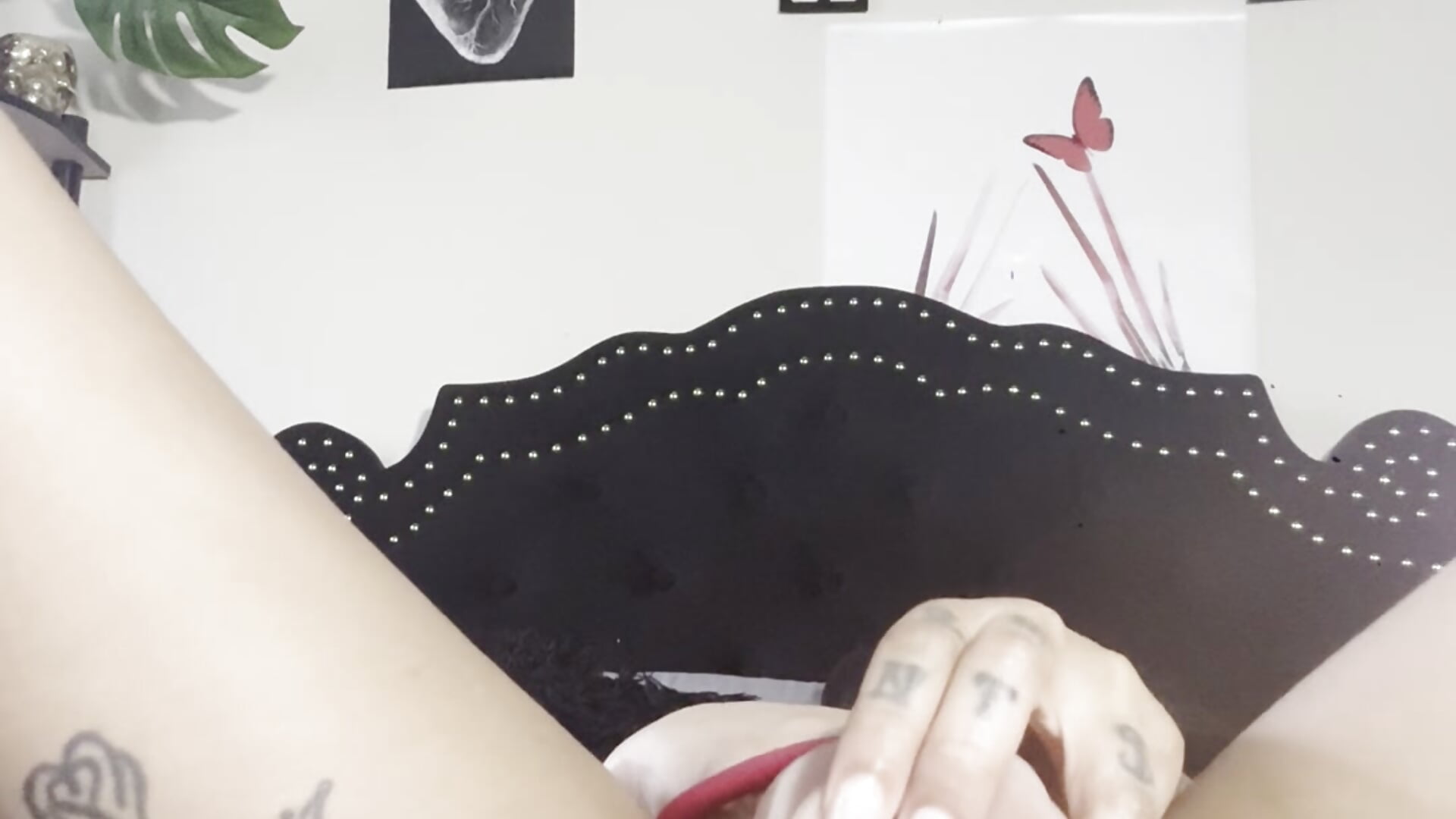 Good white sub cock ended in a Squirt 💦 - vídeo de la modelo de cam TrinityTeighlor