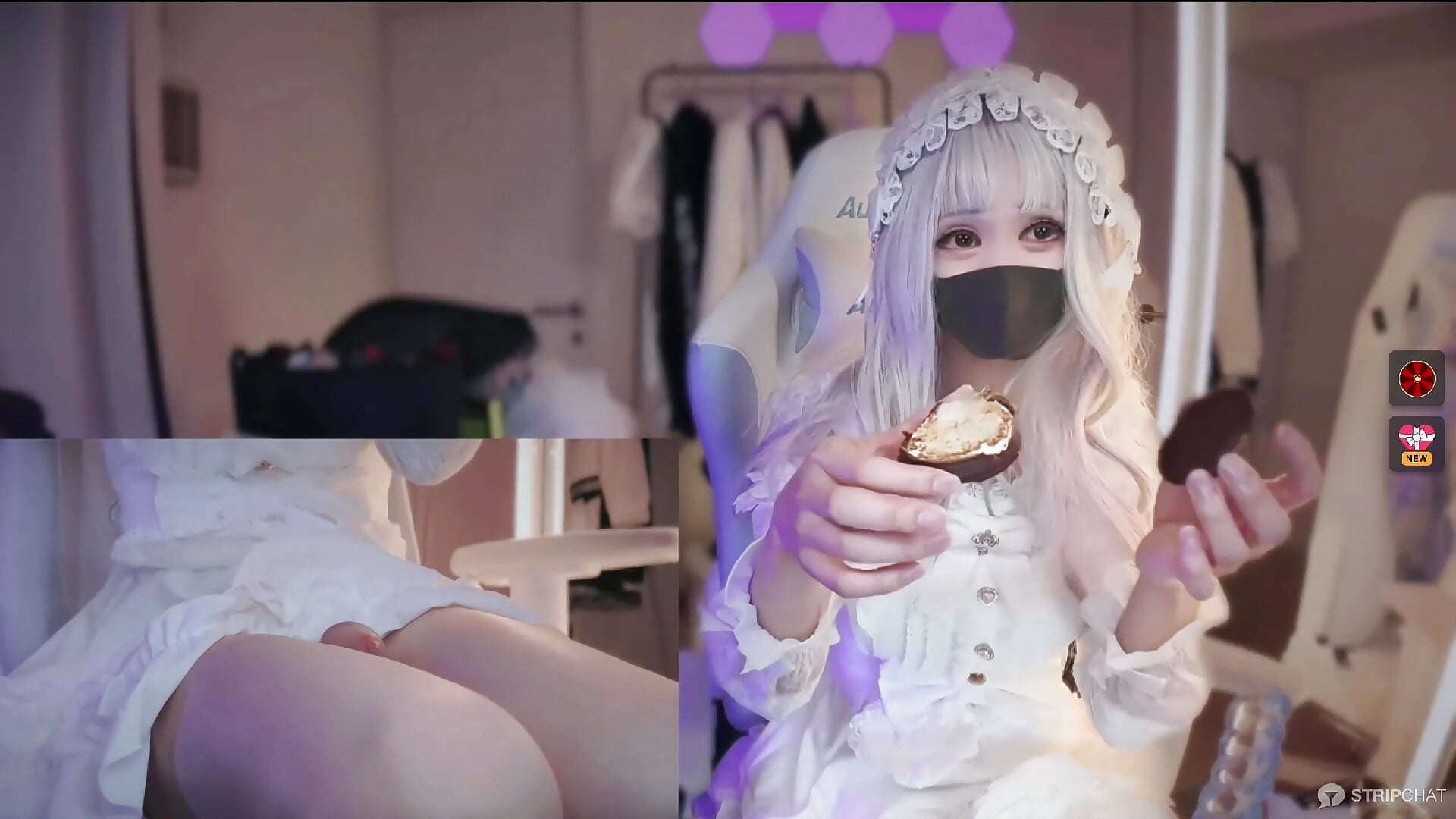 Squirt it on the chocolate and then eat it / チョコレートの上にかけてから食べた / 射在巧克力上然後吃掉 - video by Envyko cam model