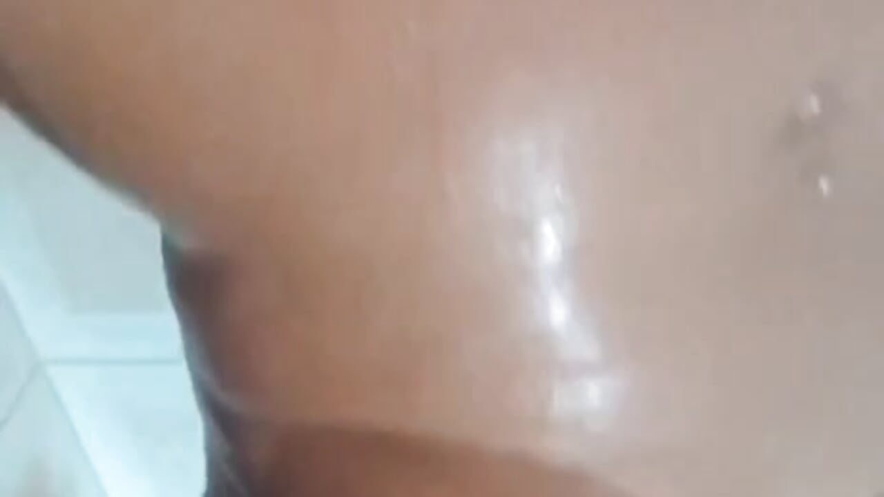 Look at me from bottom to top - video by Channel-Parker cam model