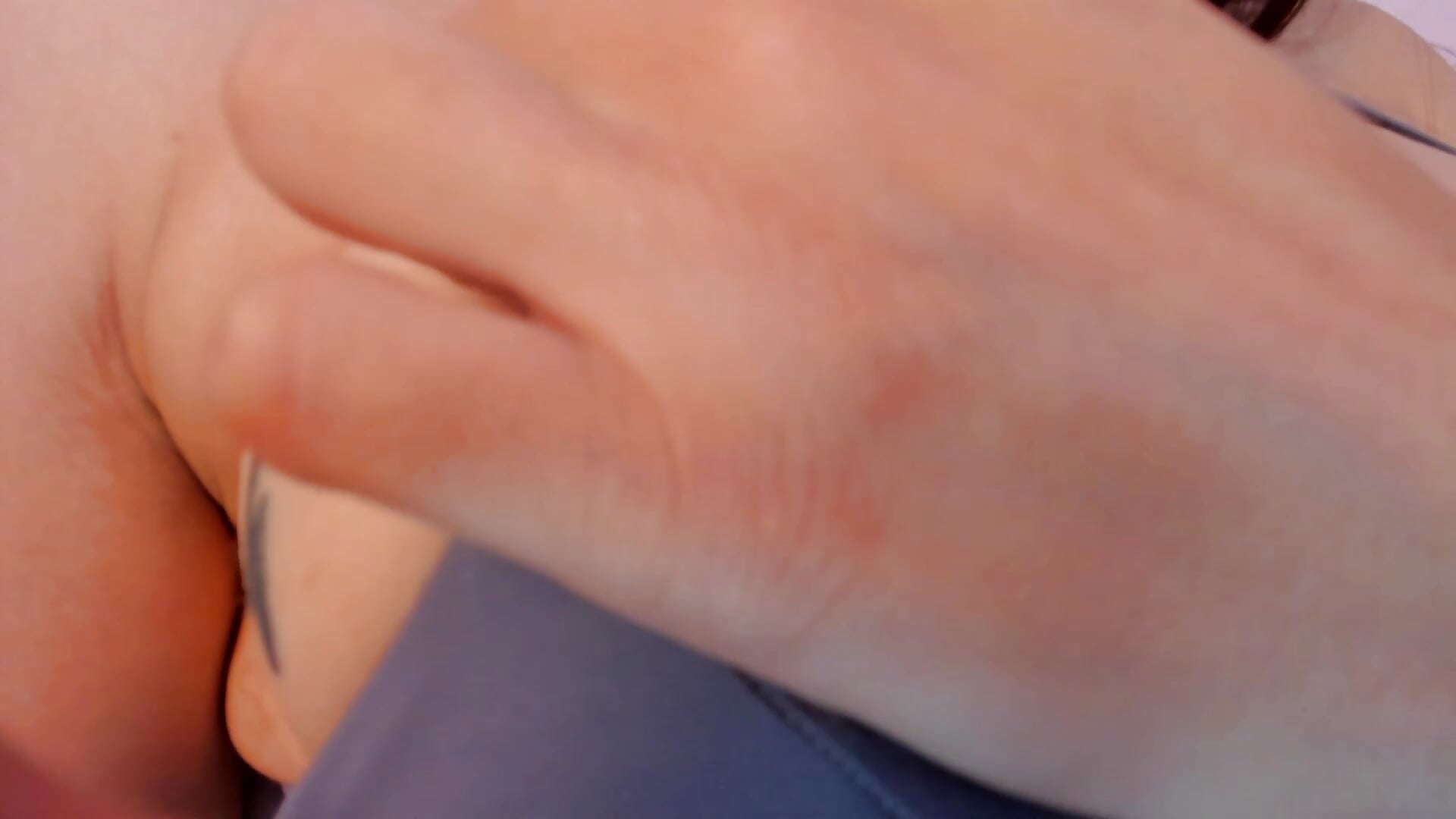 my tattos - vídeo de _marr_ modelo de câmara