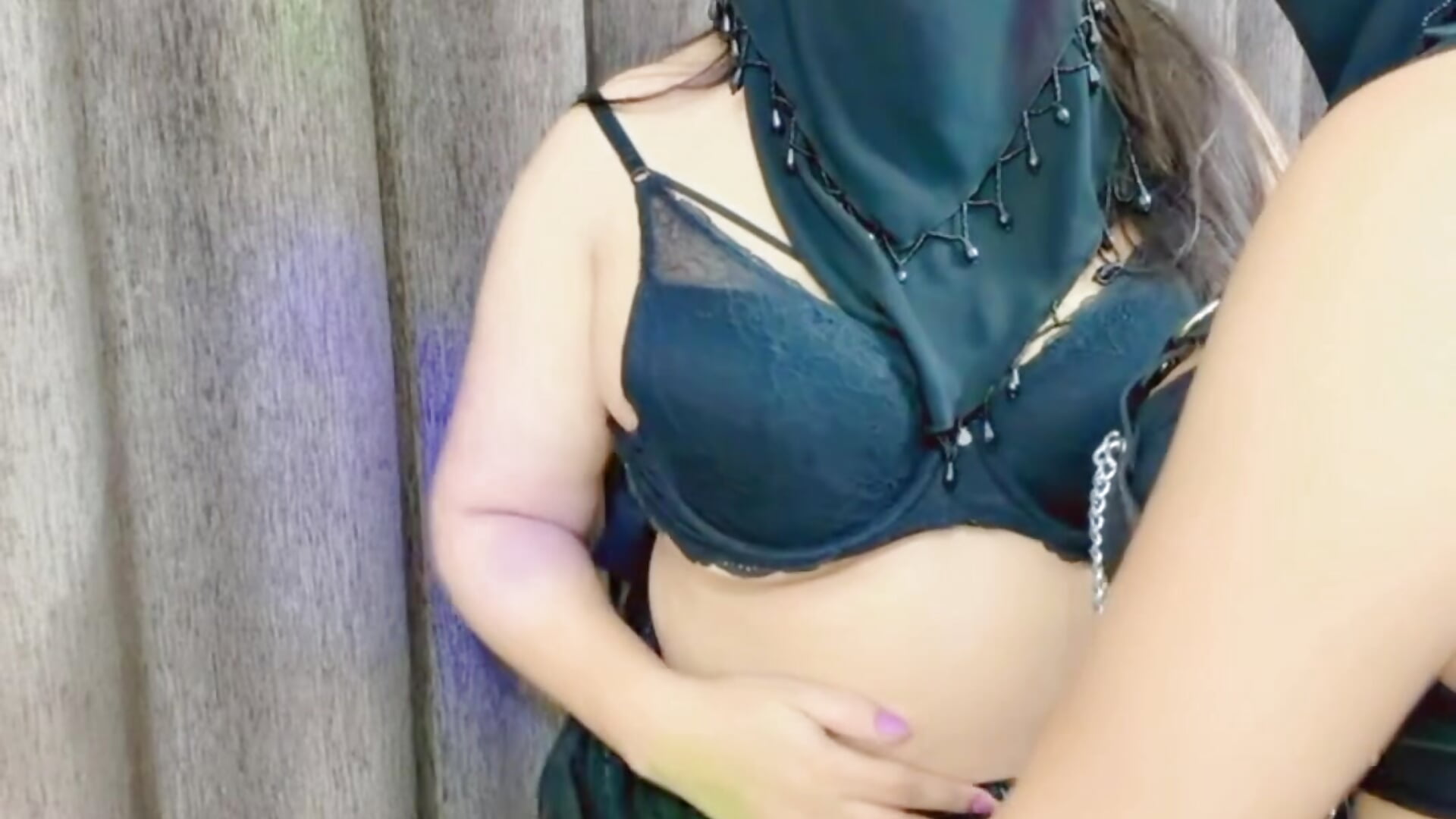 Me & my mommy lesbian video sex - Scarletbdsm69主播的视频