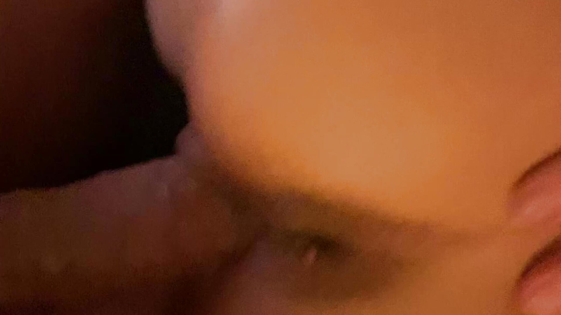 Looks like it hurts - video by Hard_to_Handlexxx cam model