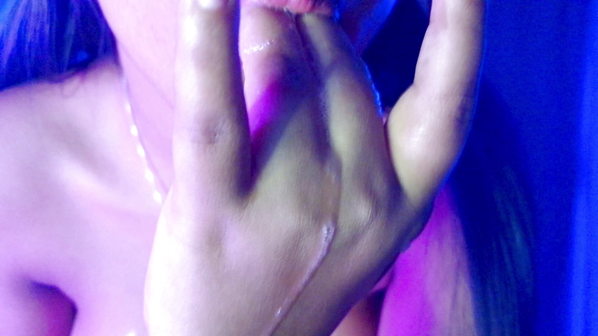 Wild with Fingers💦💦
