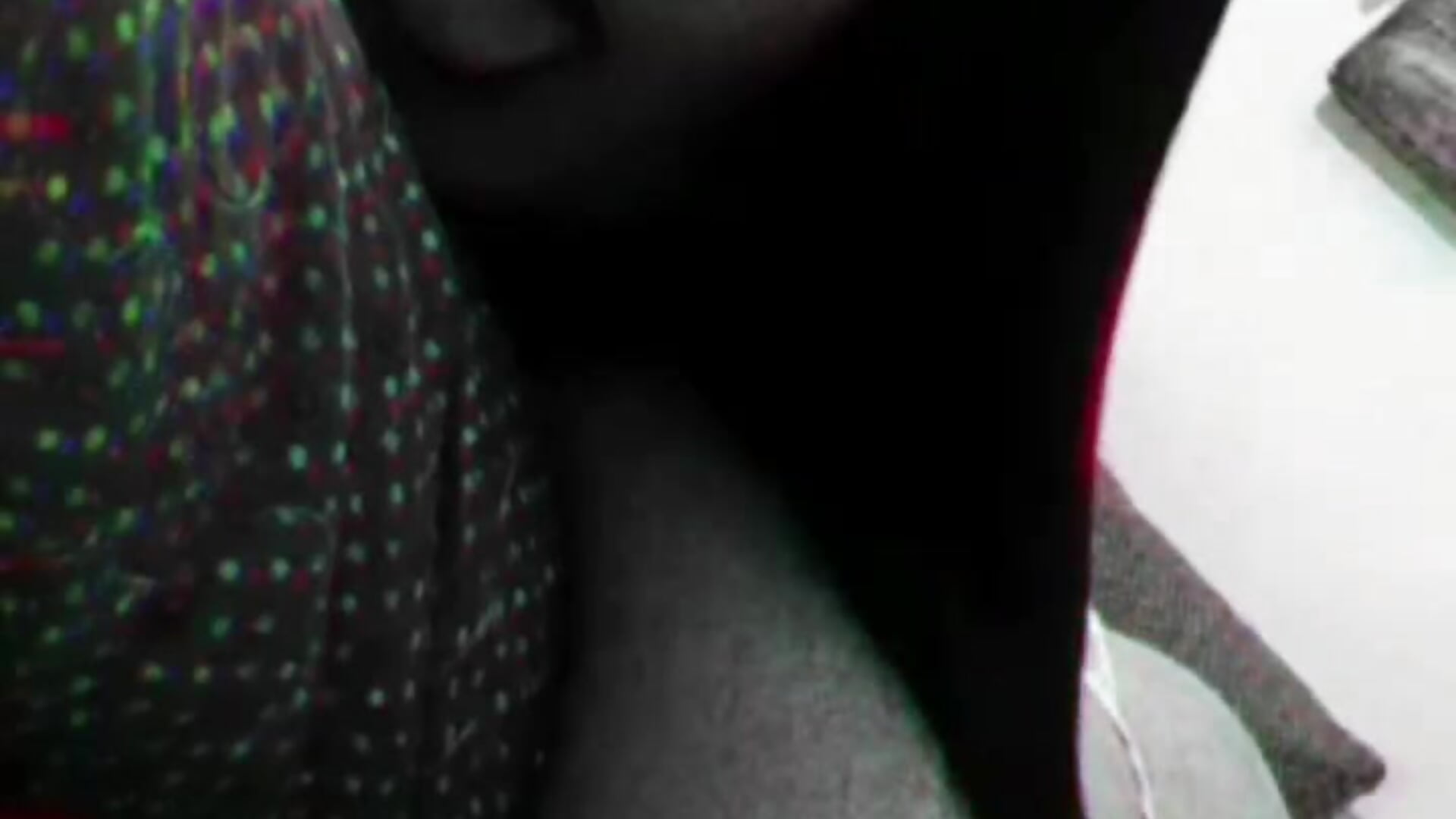 VID_60260610_010417_550 - video by emma_066 cam model