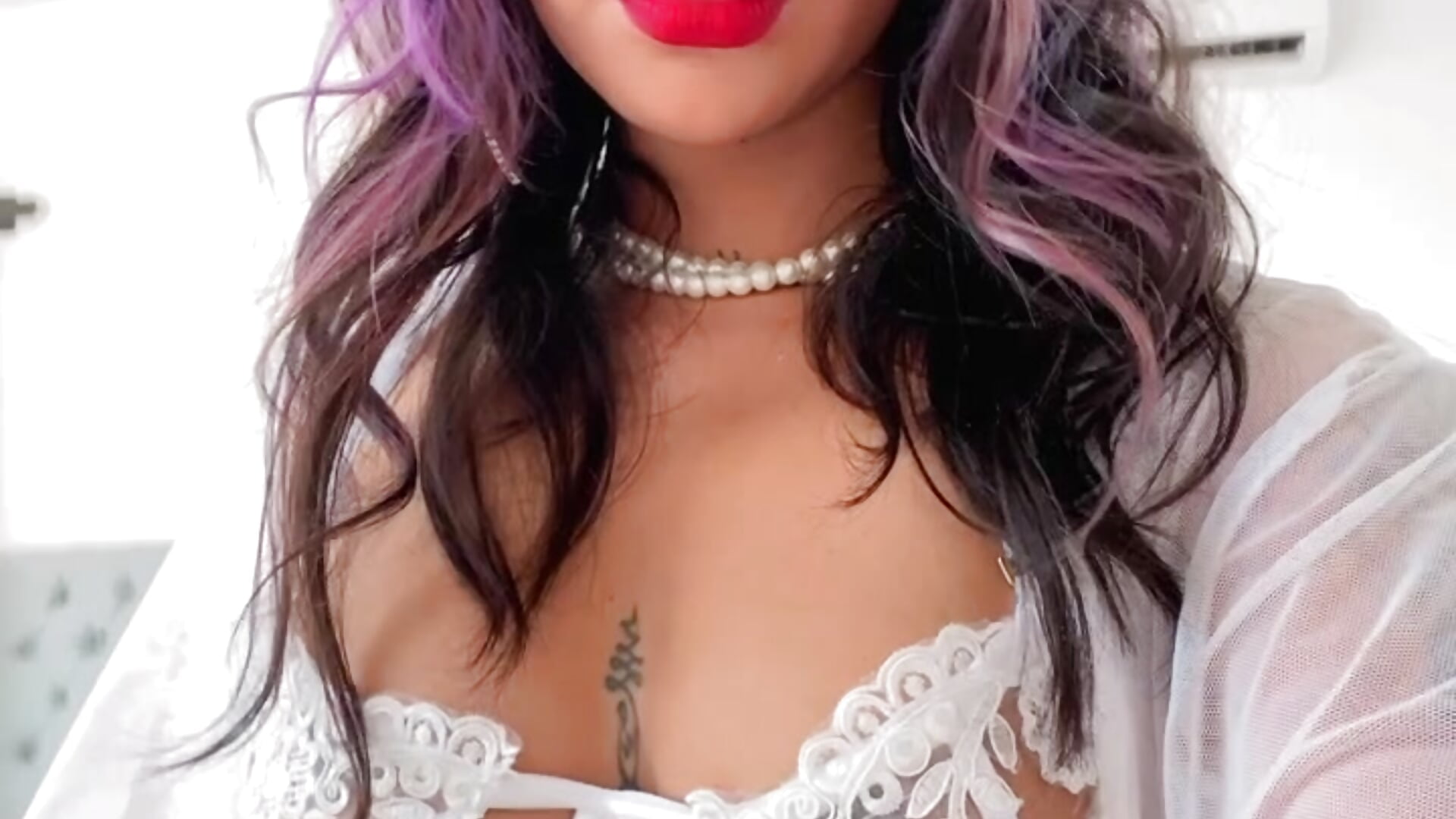 ✨QUEEN TIME✨ - video by sarah_salis_ cam model