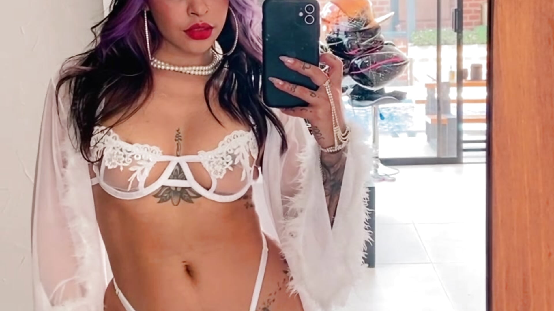 ✨QUEEN TIME✨ - video by sarah_salis_ cam model