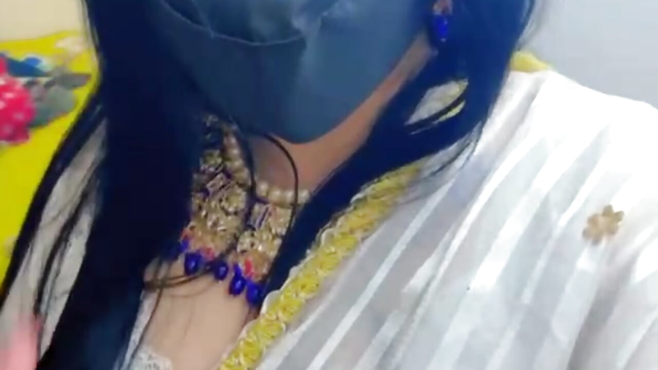 WhatsApp Video 2026-04-01 at 8,36,23 AM - วิดีโอโดย dayadubey_ โมเดลแคม