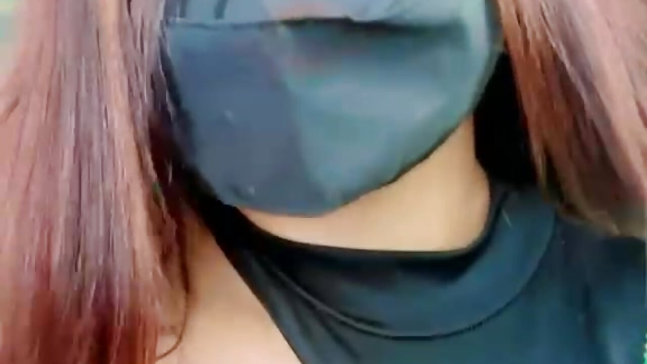 profile-intro-video-1783687195 - video od modelky/modela dayadubey_