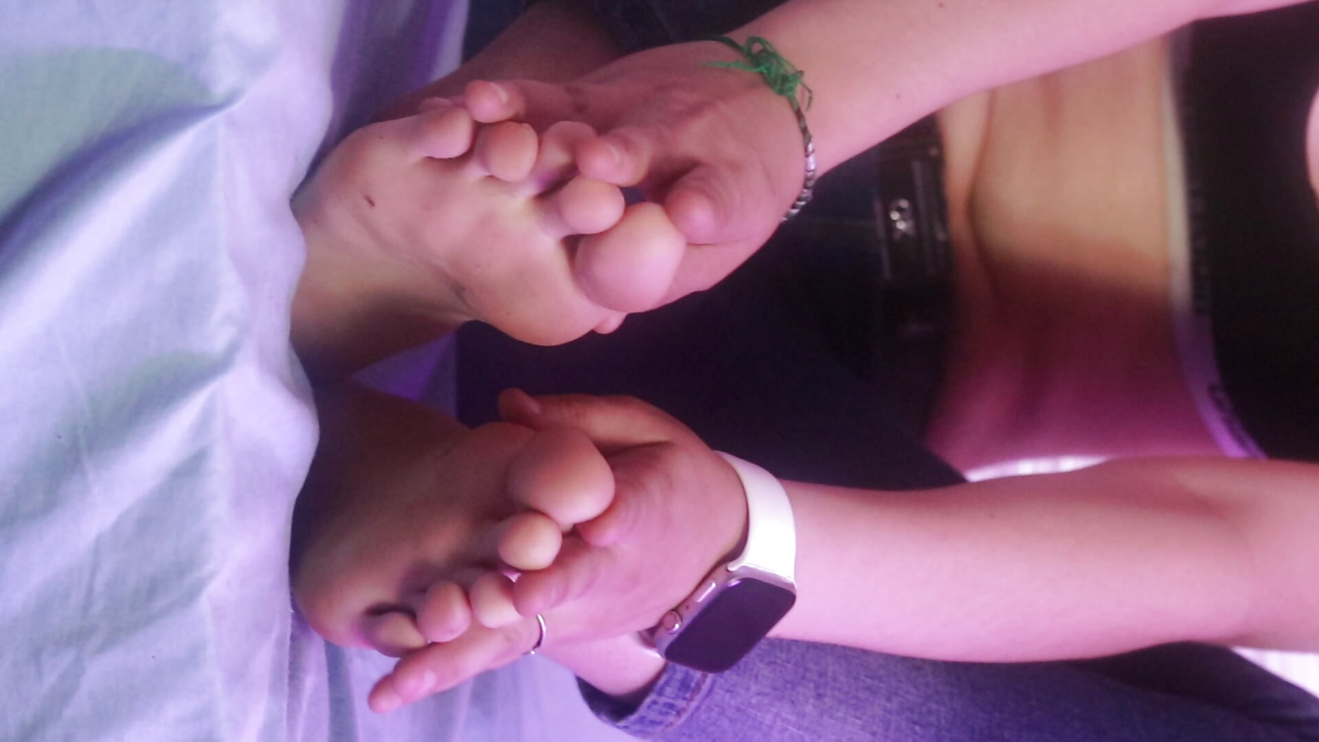 feets