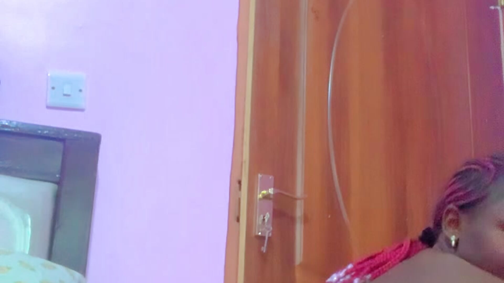 278a37e8-af52-4d97-af7d-bd4721bbb957-1_all_8295 - vidéo du modèle de showcams Inaya_Kiara