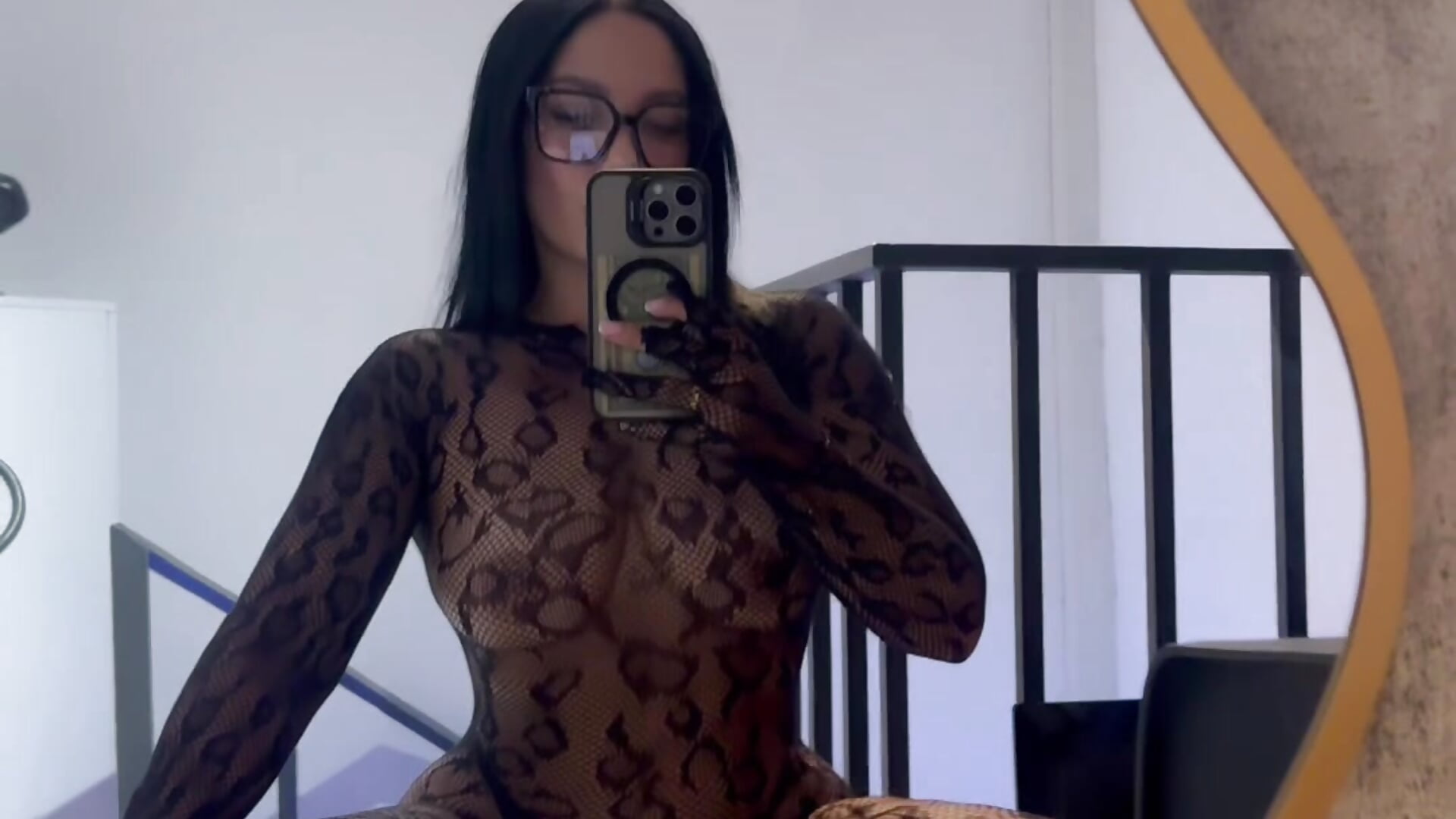 OMGG 🔥 - video by Dakota_diaz_ cam model