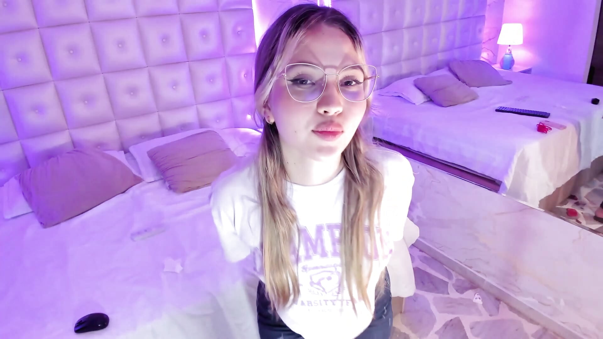 Kiss & Wink to u ❤❤❤ - clip cu Ary1_ model videochat