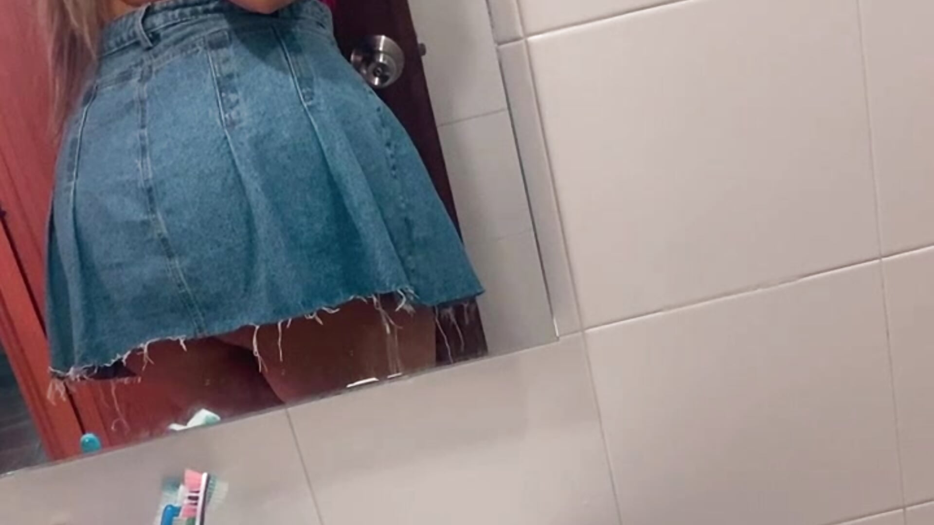 My dragón - video by Manuelaa_ cam model