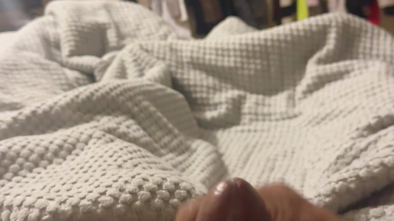 profile-intro-video-1692146539 - video by penniwise cam model