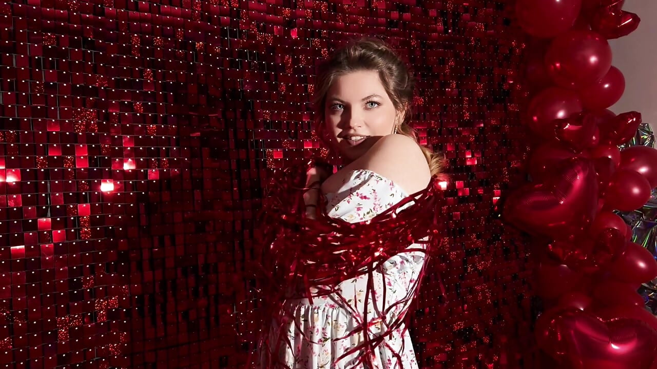 All for love - video by Lisa_Adam cam model