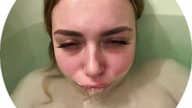 I'm swimming without you... - video by AnetGrey cam model