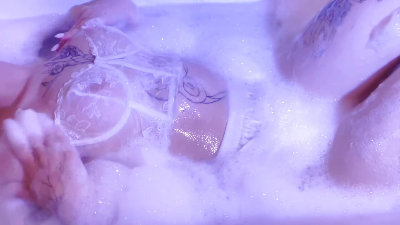 i saw a piece of heaven waiting, impatient, for me - video by yourconcept cam model