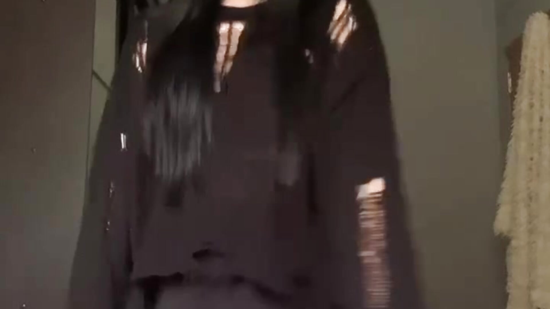 trim,4AF3BAC9-93C1-4416-902B-E81860F22CE1 - video by ElektraNoe cam model