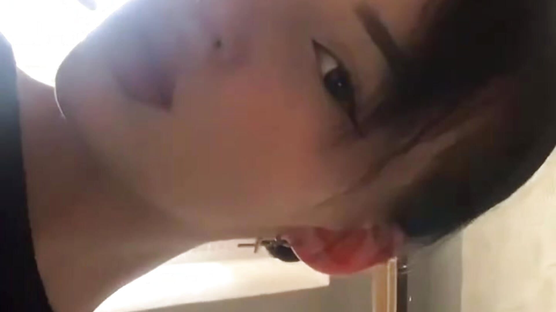 trim,58B084BE-C3FA-473E-B772-DE74602CC738 - video by ElektraNoe cam model