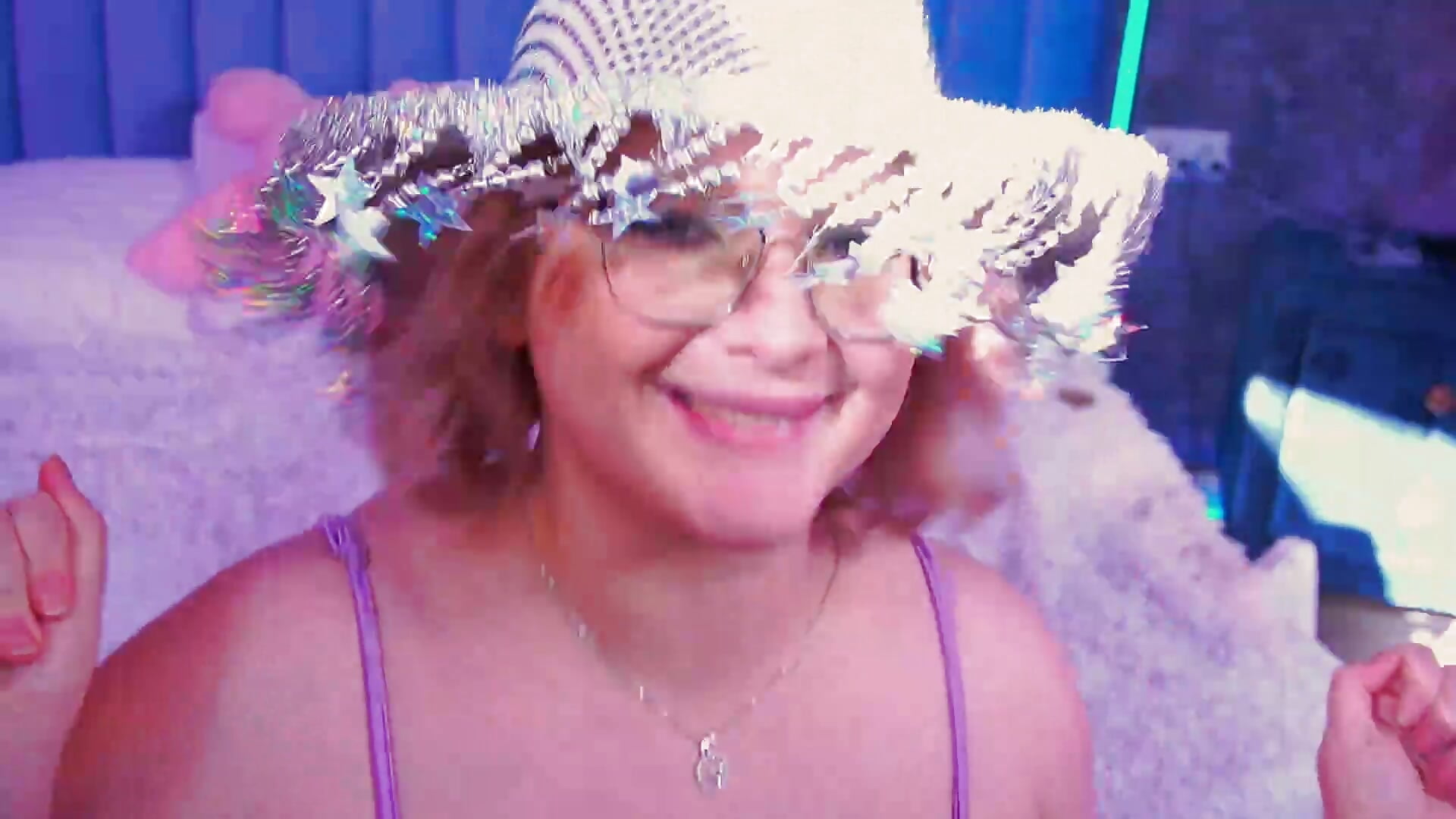 Disco Party - video oleh CoolTatis kamera model