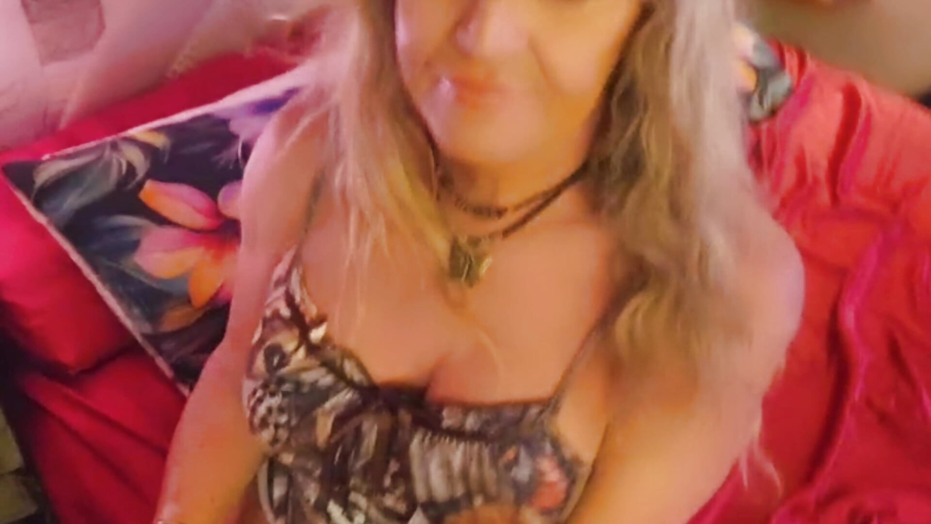 Flutter By - video by annika_lately cam model