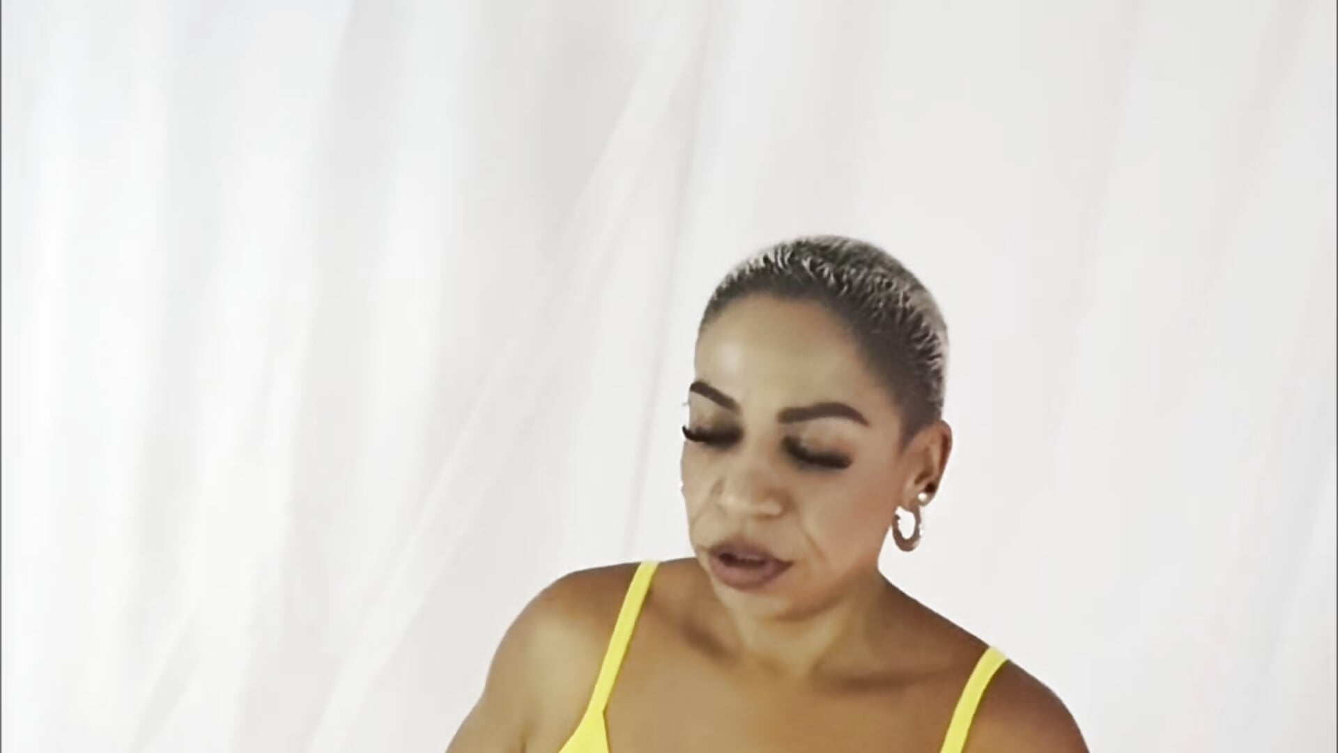 💛 Passion unites us. - video by summer_night_ cam model