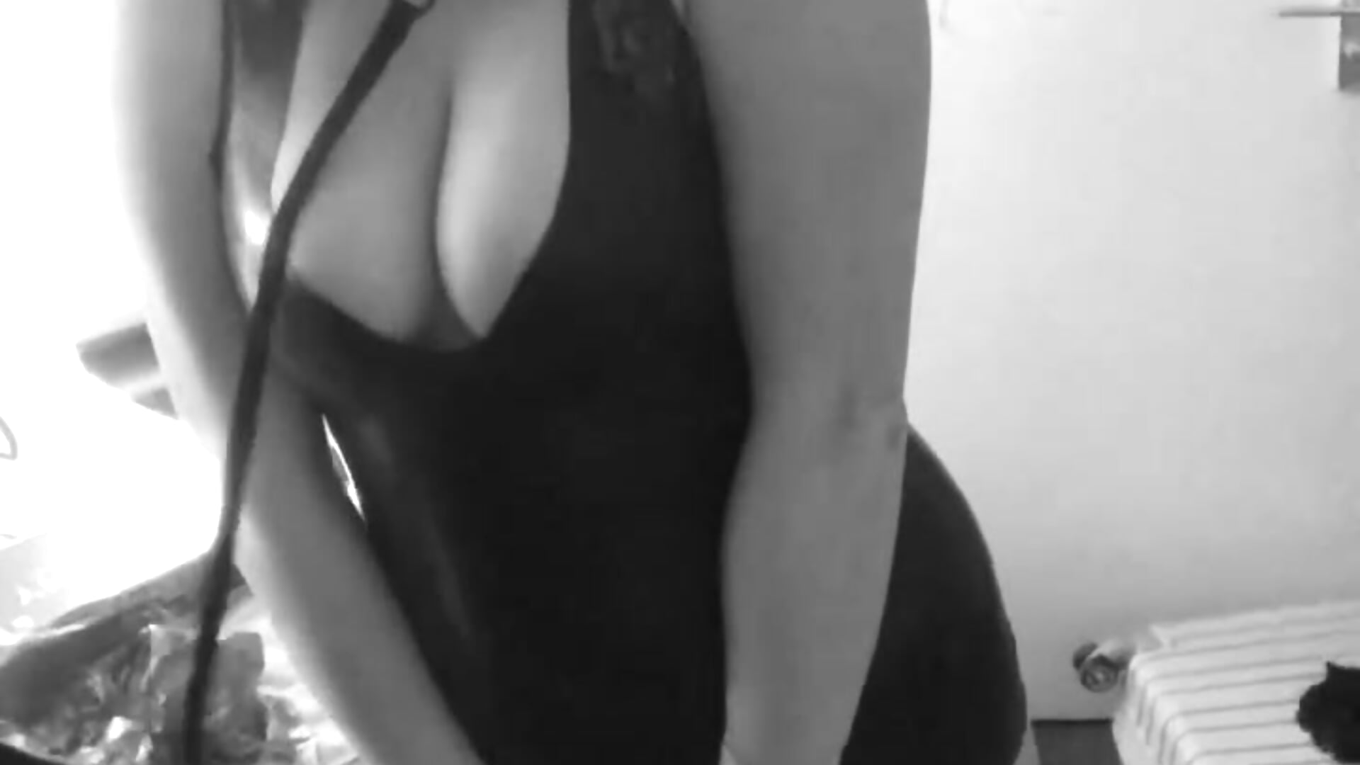 Horny with my lead on…