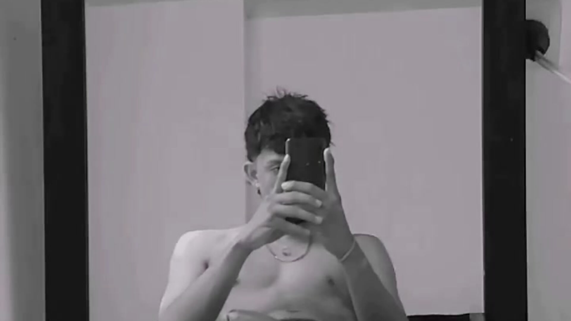 Un bañito - video by ACOS2002 cam model