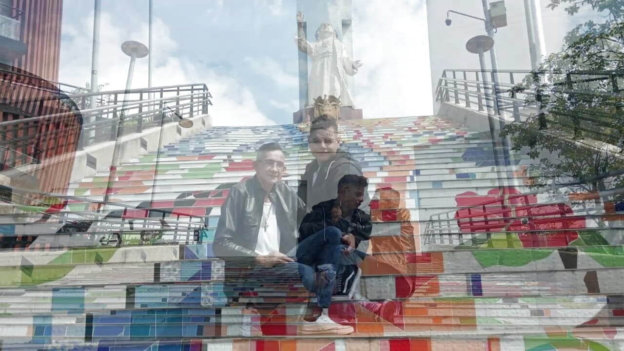 profile-intro-video-1725077271 - Video von MC_ForbiddenFlavor Cam-Model