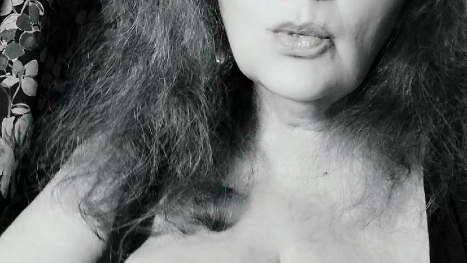 ❤️I know you wanna tease me? I'll be online soon...kiss...❤️ - video by Snezhana cam model