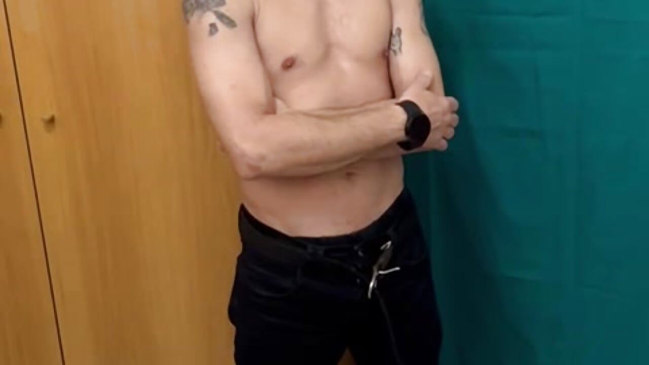 WhatsApp Video 2023-10-16 at 02,23,26 - video by KennyForU77 cam model