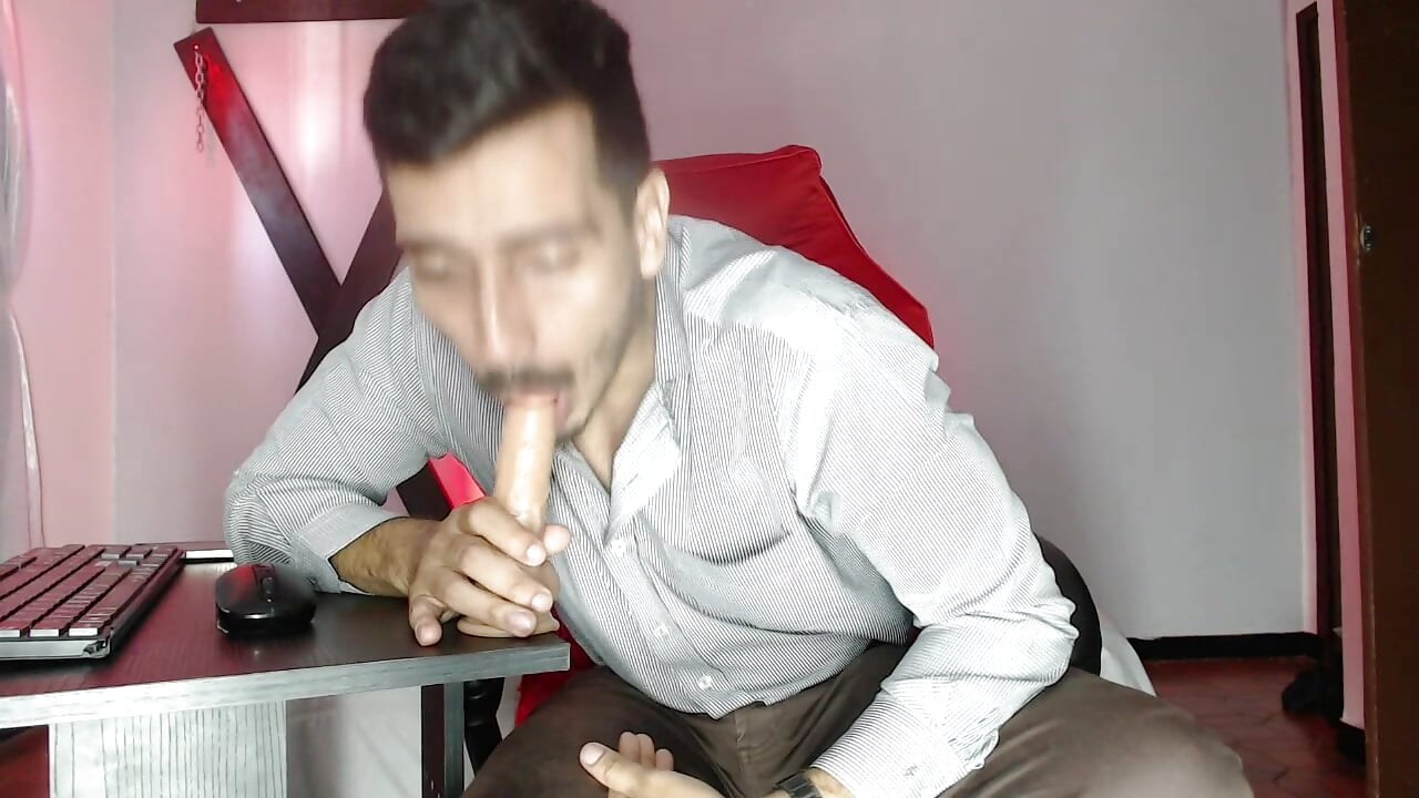 quiero tu polla - video by muscle_ares cam model