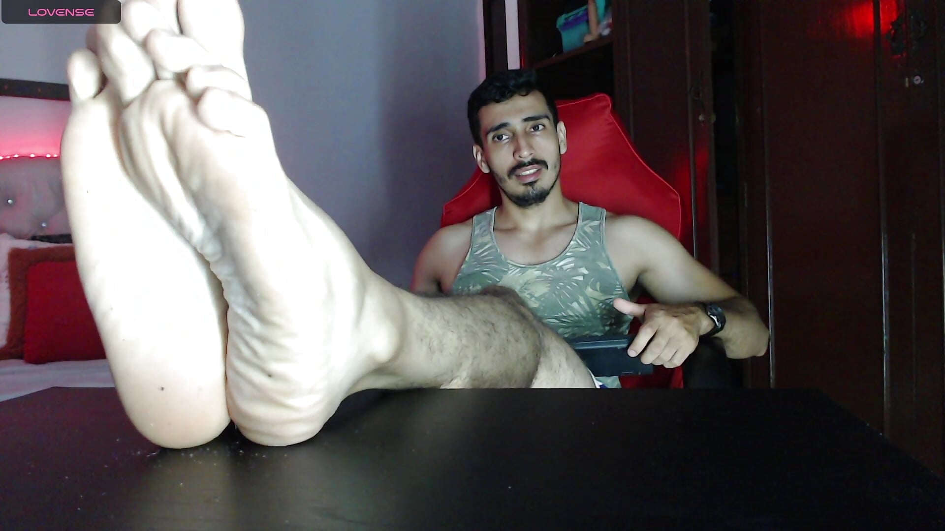 Do you like my feet baby? - video by muscle_ares cam model