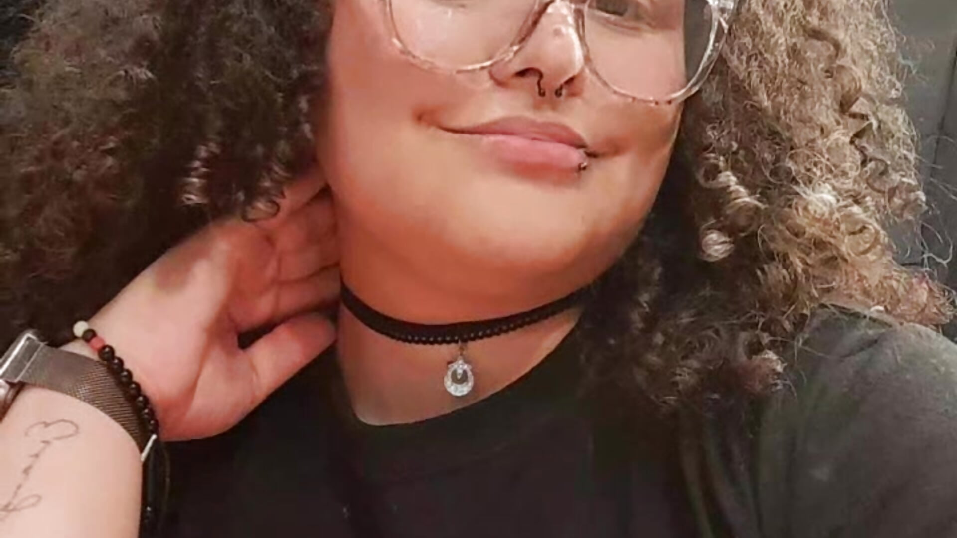 Hey :)－カメラキャストのLaura77_の動画