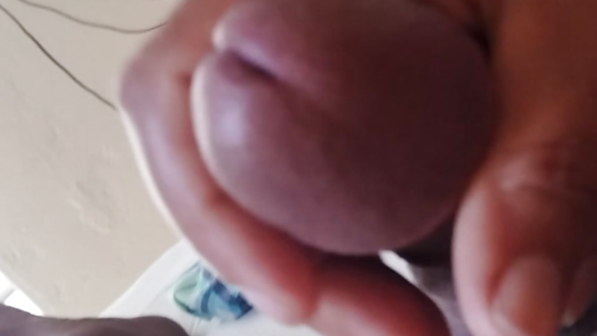 VID_20250511_133945374 – видео вебкам-модели Luizhandjob