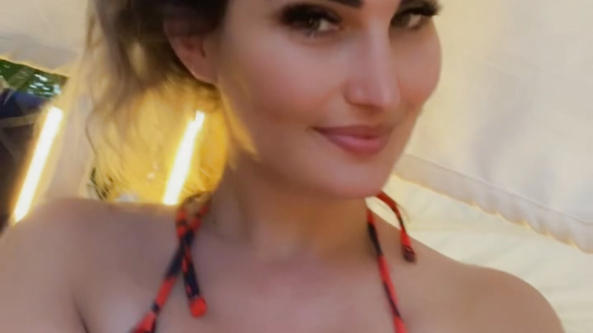 😘 - video av EvelynFrances cam-modell