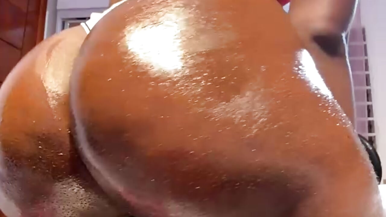 OIL ASS (A) [16 Jun 04:30]
